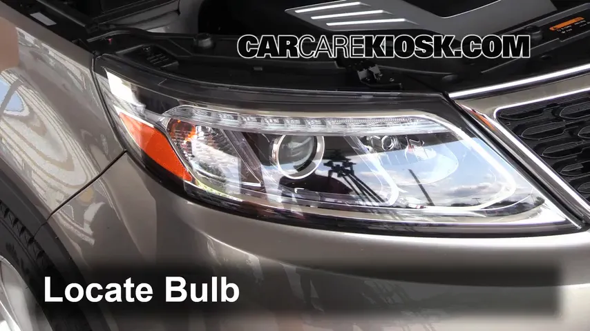 2014 Kia Sorento EX 3.3L V6 Luces Faro delantero (reemplazar foco)